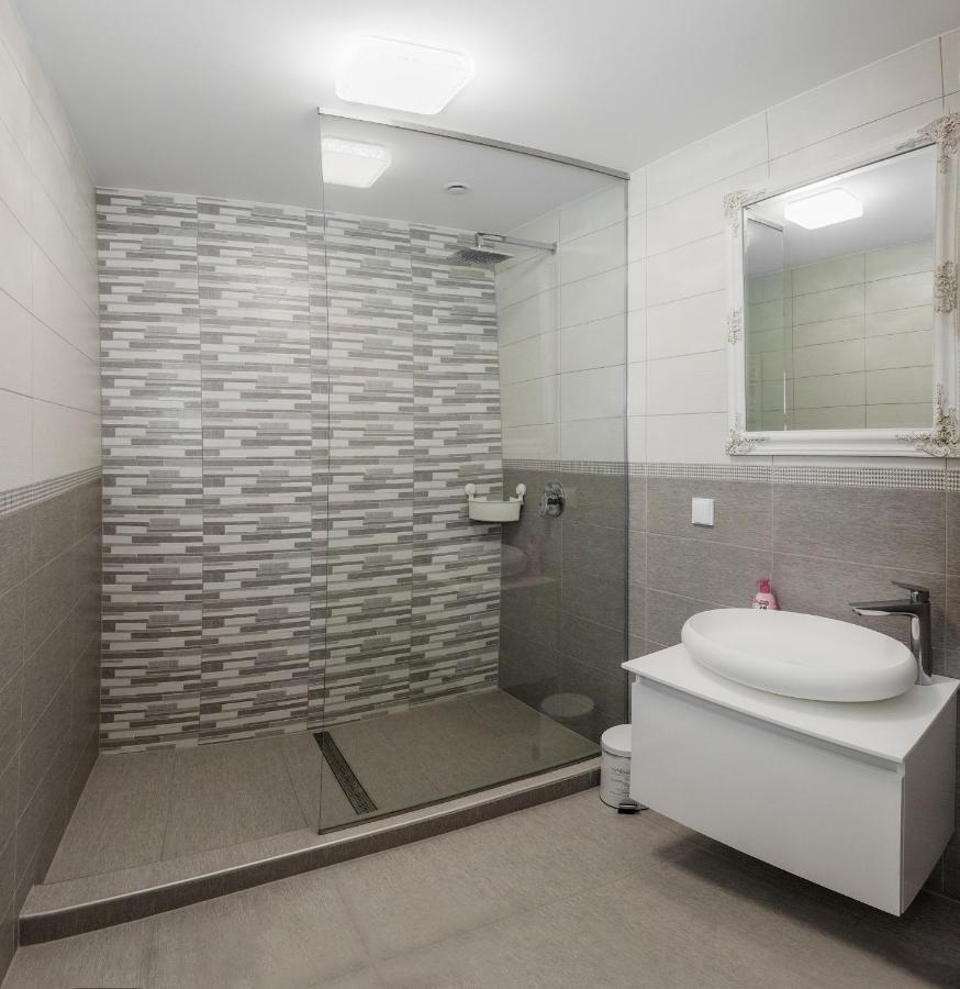 Corso Lux Apartman Gyula Dış mekan fotoğraf